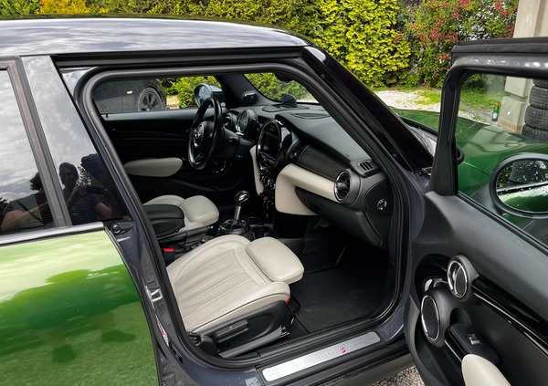 MINI Cooper S cena 80000 przebieg: 71000, rok produkcji 2016 z Biała małe 106